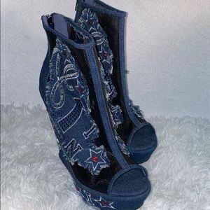 Hot tomato wedges heels shoes size 8 denim blue